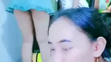 ALYA Live Bertiga Pamer Meki