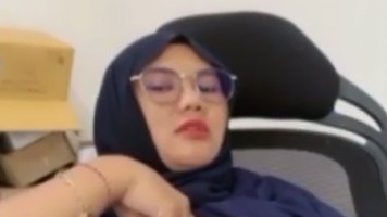 Bu Guru HIJAB Sangean Mainin Meki Dalam Celana