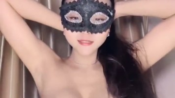 FARADILA Cantik Live Ngentot Gaya Duduk