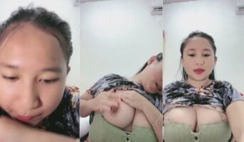 Ce Gemoy Pamer Uting Payudara Gede Masih Padet Dream