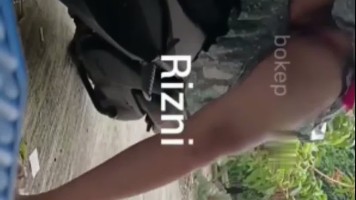 Exib Colmek Diatas Motor Depan Rumah Ketahuan