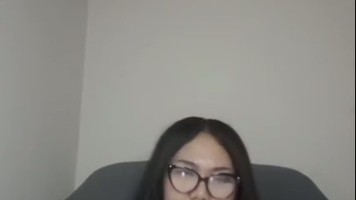 Janda Kacamata Tobrut Live Colmek Santai