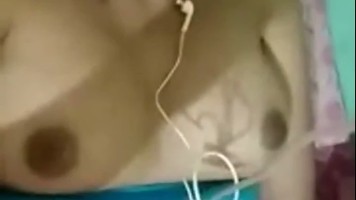 Janda Lagi Sange Ngajak Vcs Bareng